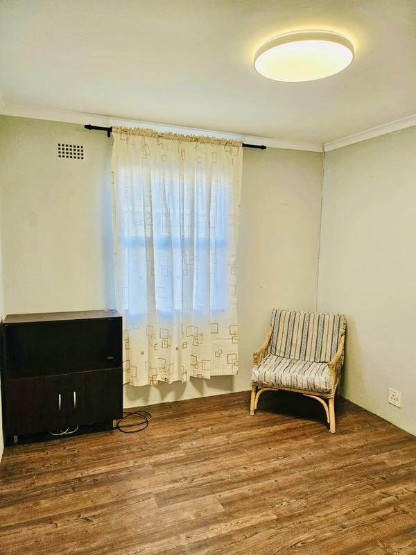6 Bedroom Property for Sale in Belhar Western Cape